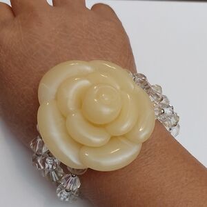 Vintage Plastic Stretch Bracelet Triple Strands Flower Centerpiece